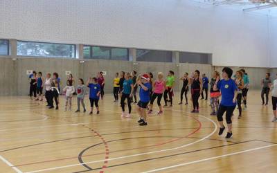 Xunba maratoiak kirola eta jai giroa batu ditu