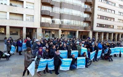 Giza katea osatuz presoen eskubideen alde urtarrilaren 12an Bilbon egingo den manifestaziora deitu dute