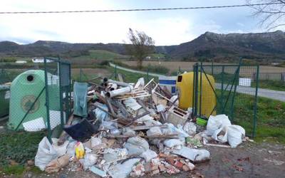 Lezama eta Delikako “garbitxikiak” itxi dituzte, "erabilera okerra eman zitzaielako"