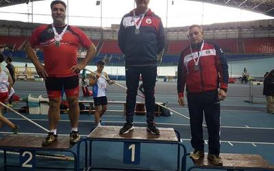 Manolo Hidalgo bigarren pisu jaurtiketaren Euskadiko Txapelketan