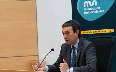 Gizartearen premia berriei erantzungo dien eskaintza akademiko berritzailea diseinatu du Mondragon Unibertsitateak