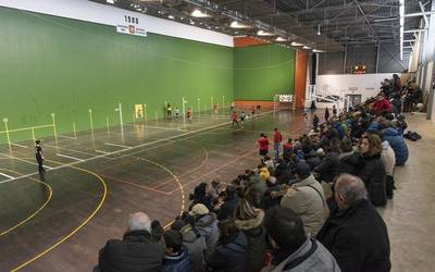 Areto futbolak ez du oporrik hartu Gabonetan