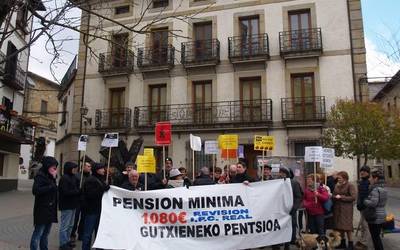 Pentsio sistema publikoaren alde, urte berriarekin berriro kalean