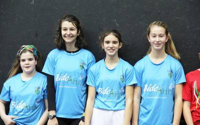 Goiz ederra pasa zuten infantil eta alebinek Zumaian