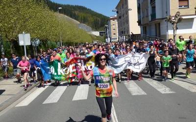 Korrika batzordera gonbidatu dituzte herritarrak