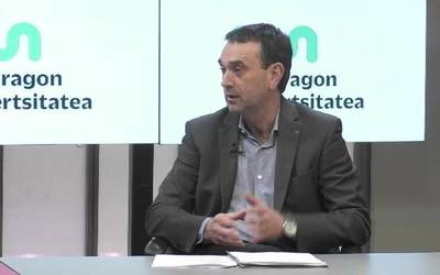 Bixente Atxa: "Premia berriei erantzuteko eskaintza berritu du Mondragon Unibertsitateak"