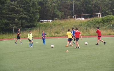 Sakanako Futbol Topaketak: kimuak Lakuntzan eta benjaminak Olaztin