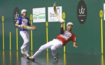 Barrenetxeak debuta gaur, Buruz Buruko Masterrean