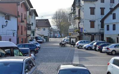 Ergobiko plaza peatonalizatzea eta Zarkumendegiko aldagela berriak, 2019an