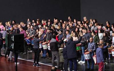 Hasi dira Azpeitiko helduen danborradako entseguak