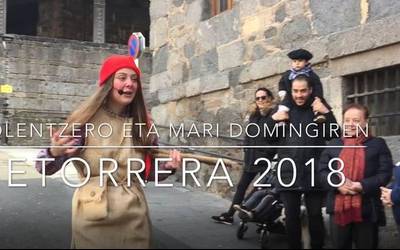 Olentzero eta Mari Dominginen etorrera bideoan