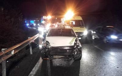 Trafiko istripua gertatu da Altuben