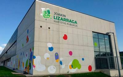 Joakin Lizarraga ikastetxearen izena euskaraz bakarrik dagoelako kexu azaldu da UPN