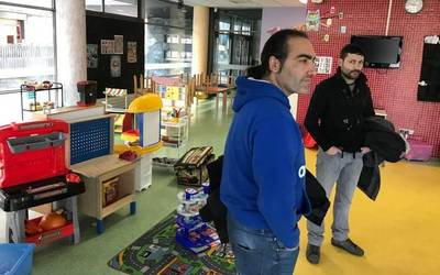 Zornotzako ludoteka eta gazte txokoa ezagutu ditu Herriaren Eskubideak, Durangorako ereduak hartzeko