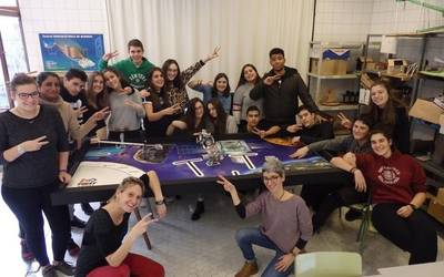 Oñatiko Zuazola-Larraña BHIko ikasleak, Micro First Lego League torneoan parte hartuko dute.