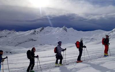 Mendiko eski irteera antolatu du Anaitasunak