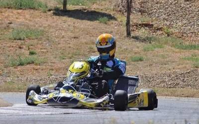 Aitor Manso: "Erdi mailako auto batekin aurrean nago"