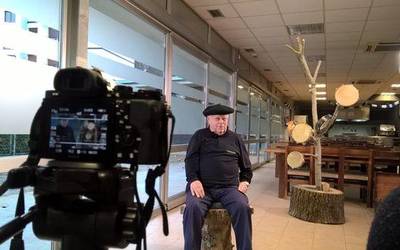 Pixkanaka ontzen doa Urola Erdiko trikitiari aitortza egingo dion dokumentala