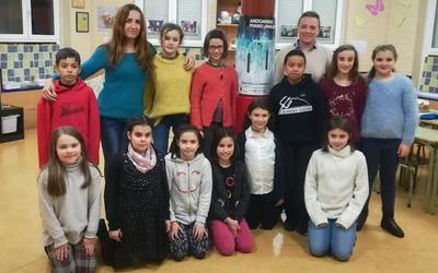 Musika eskolako hamabi ikaslek hartuko dute parte Andoaingo piano lehiaketan