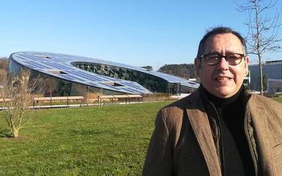«Eragile desberdinekin elkarlanean, lana eta industria indartu eta herriko merkataritza bultzatuko dugu»