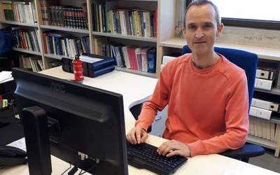 Bidasoaren memoriari buruzko proiektu batekin Eneko Aizpuruak irabazi du Tene Mujika beka