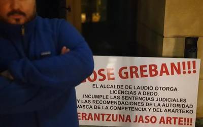 Mungiako talogileak gose eta egarri greba utzi du, alkateak erantzun egin diolako