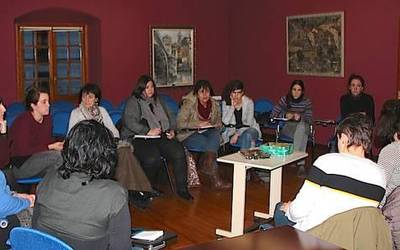 Eskualde mailako mobilizazio bateratua egin nahi dute Martxoaren 8an