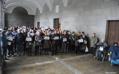 Pentsio «duinak» aldarrikatu dituzte pentsiodunek