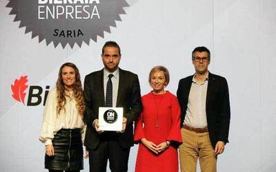 Gizarte Ekintzailetza eta Berrikuntza Proiektu Saria jaso du Nerea Amenabarren Ubikare enpresak