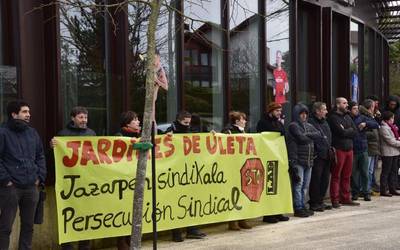 Jazarpen sindikala salatu du LABek Jardines de Uletan