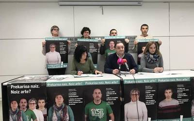 11.000 langile publiko baino gehiago daude behin behineko kontratuarekin ELA-k salatu duenez
