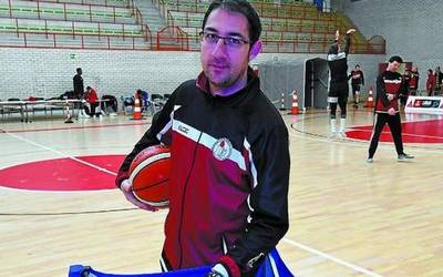 Lolo Encinas: "Igoera fasea jokatzeko ilusio handiarekin gaude"