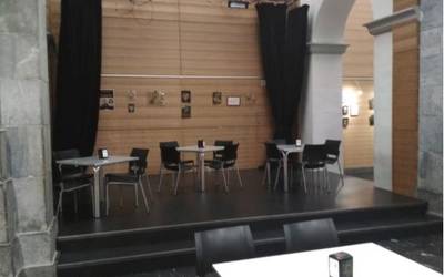 Agertoki txiki finkoa jarri dute Sanagustingo arkupean