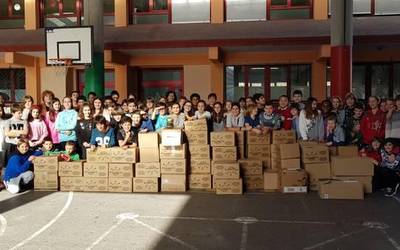 Sahararako janari bilketa egin dute Ikastolan