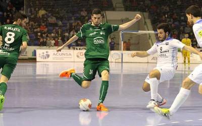 Osasuna Magnak hirugarren postuari eutsi dio Antequerari  irabazi eta gero