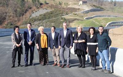 Martxo amaieran zabalduko dute deskargako errepide berria