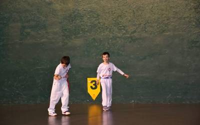 Azken faseetan da XLV. Atano Buruz Buruko Txapelketa