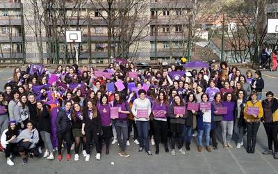 Elgoibarko institutukoak prest martxoaren 8rako