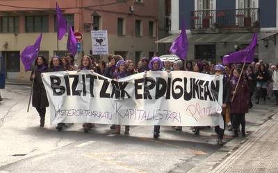 Mobilizazio jendetsuak eskualde mailan emakumeen grebaren harira