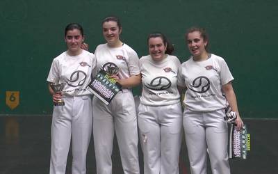 Intxurreko gazteen artean jokatu da  gomazko paletako Udaberri Saria