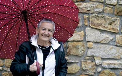 Ana Mezo, Oneka plataformaren kidea: “Pentsiodunok, feministok eta gazteek burruka bateratua egingo bagendu, itzela litzateke”