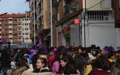 Greba feminista, zaintza eta bizitza iraultzeko olatu
