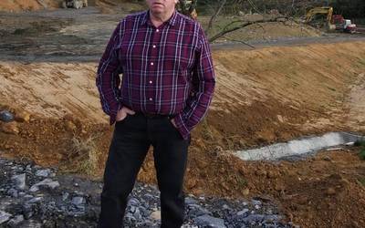 Jauregi baserriko oilaskoen ustiapenaren arazoa