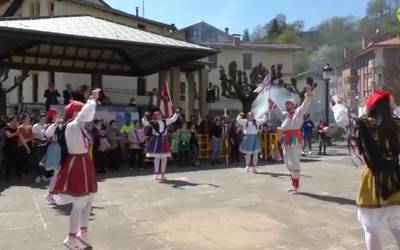 Anaitze-eguna ospatu dute Idiazabal eta Eltziegotarrek