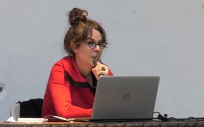 Trans Mitoak Desegiten ibili dira Igartza Jauregian Aitzole Aranetarekin
