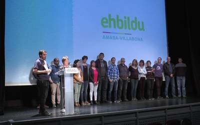 Amasa-Villabonako EH Bilduk Udal hauteskundeetarako hautagai  zerrenda aurkeztu du