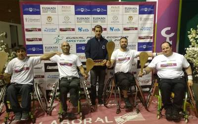 Asier Navaridas eta Joseba Lasa pilota egokitutako II. Master Cup txapelketaren finalean izanen dira