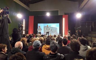 ‘Herri txiki, infernu handi’ saioa Oikian izan da