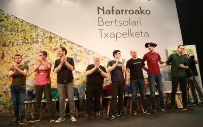 Julio Sotok jantzi du Nafarroako bertsolarien txapela