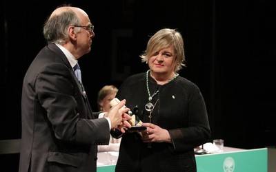 Miriam Urkia: "Moldatzen ez den hiztegiak ez du ezertarako balio"